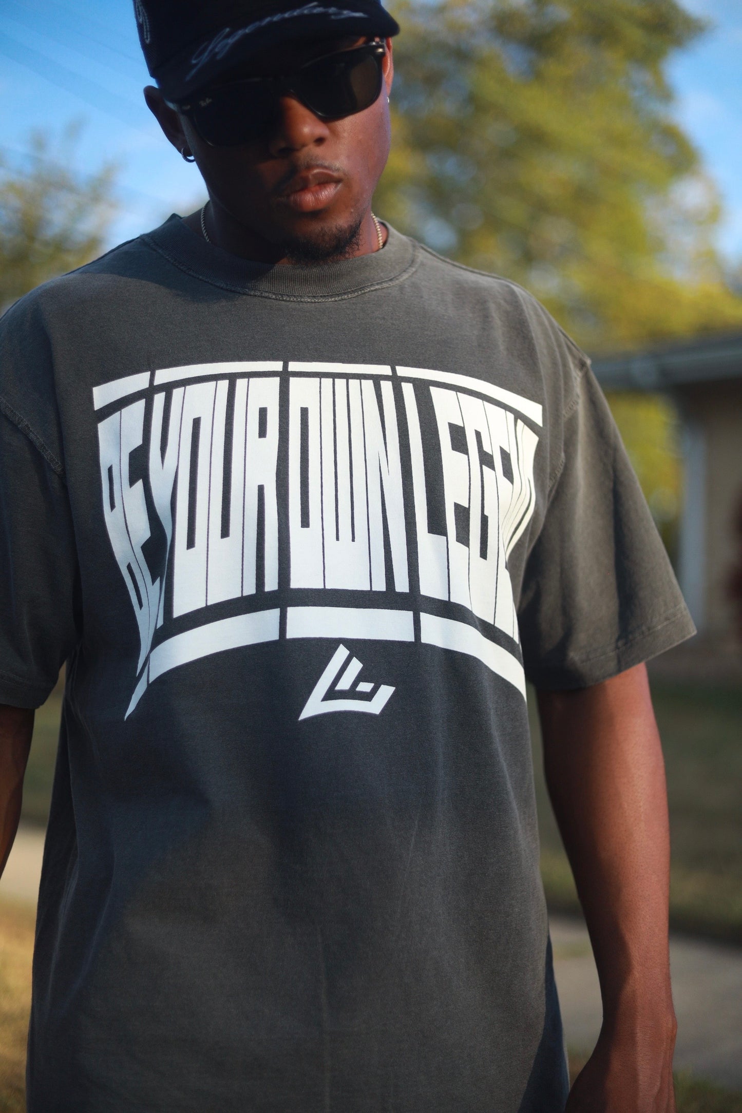 LEGENDARY RUNNER SHIRT